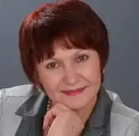 Степанова Оксана Романовна